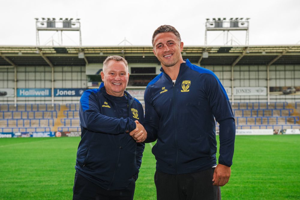 Warrington Wolves - Burgess Arrives In UK