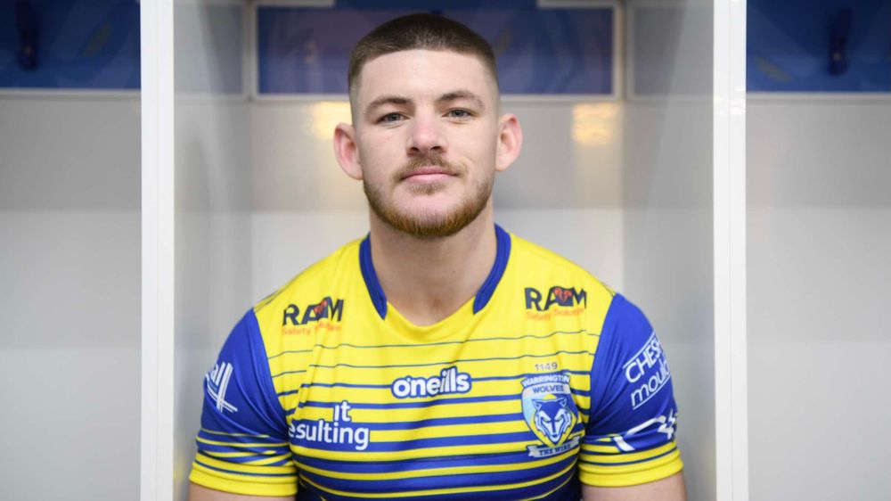 Warrington Wolves Danny Walker signs new deal to 2024