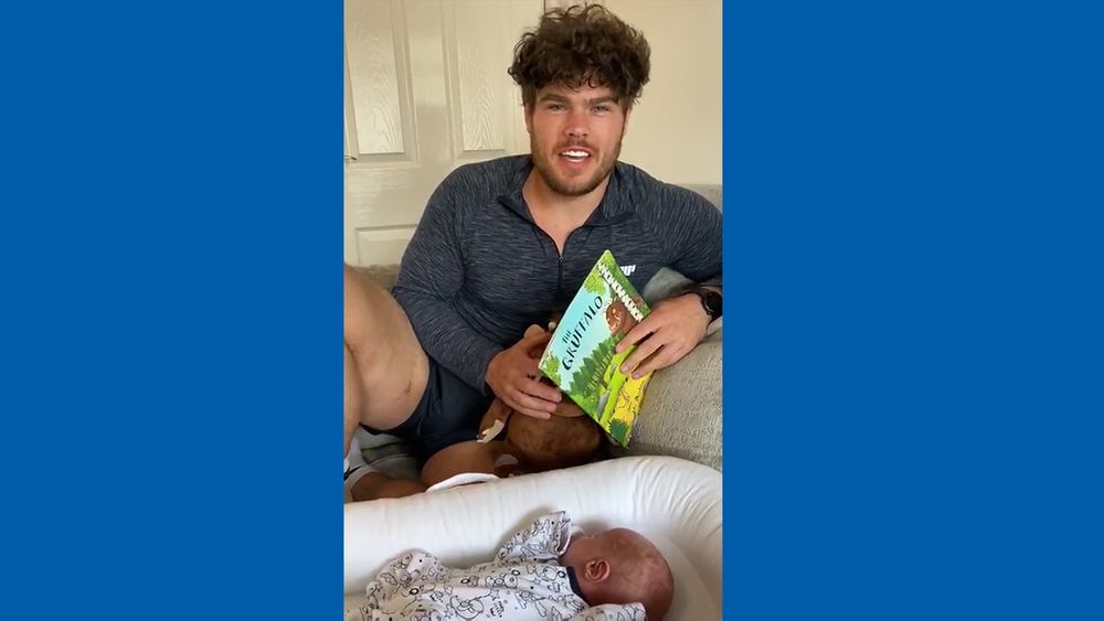 Warrington Wolves - Watch: Storytime With Joe Philbin